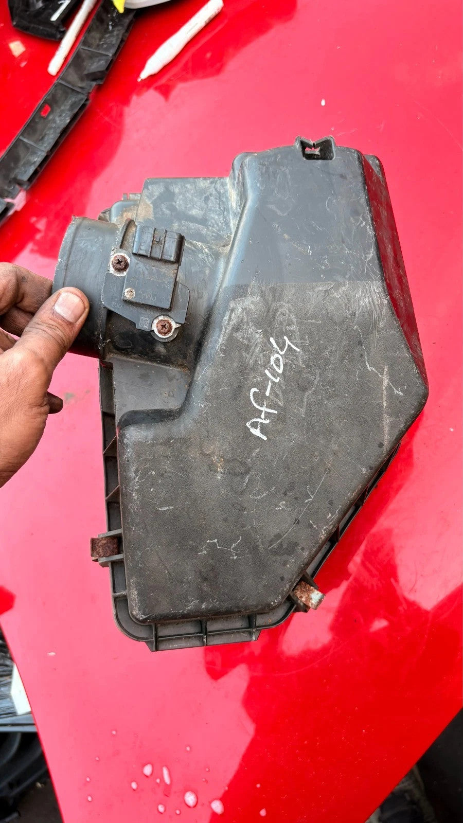 Seat Alhambra Mk1 / VW Sharan Air Filter Box Housing YM2X-9600-GB 2001-05