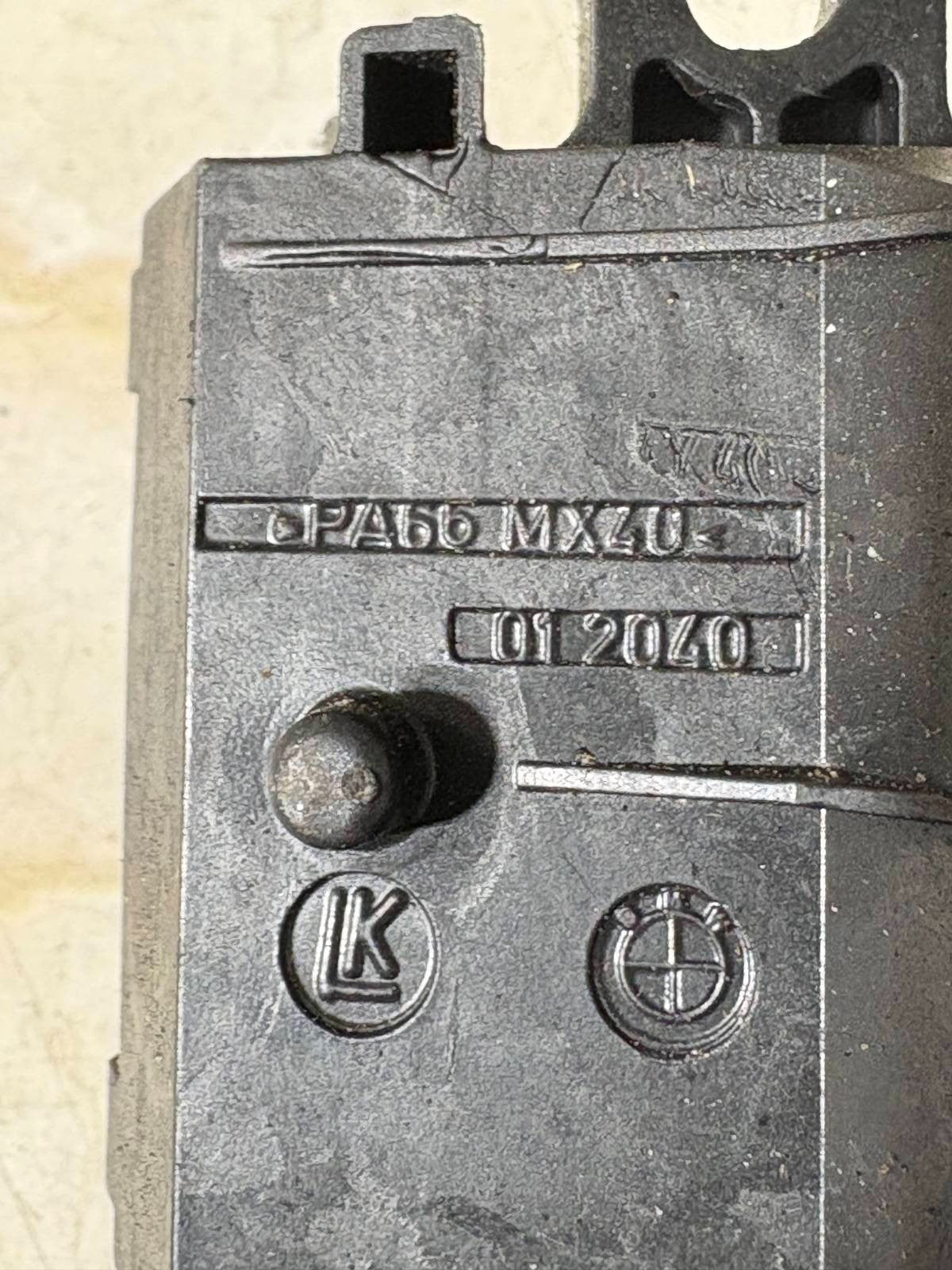 BMW 2003 WIPER STALK SWITCH 8363664M 01204000