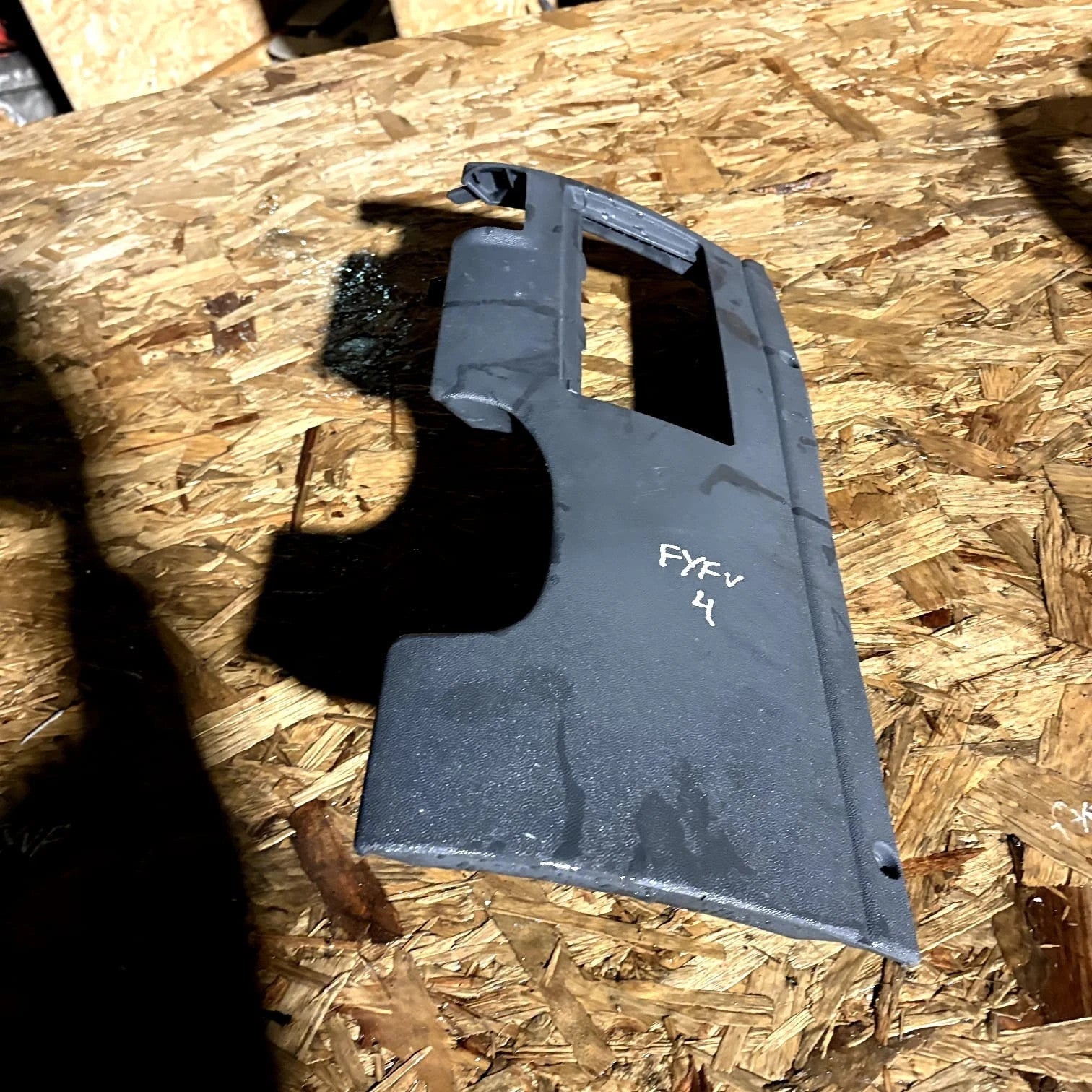 VAUXHALL CORSA 2006 UNDER DASHBOARD FRONT PANEL COVER(DRIVER SIDE) 09114396