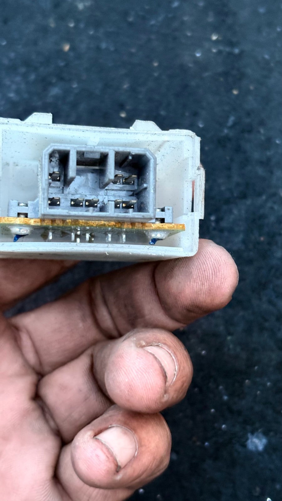 MERCEDES BENZ PARKING CONTROL MODULE