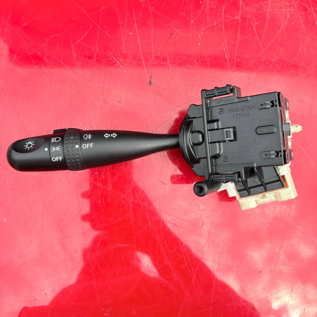 2011 SUZUKI SPLASH SWITCH Indicator Light Wiper Stalk 173744