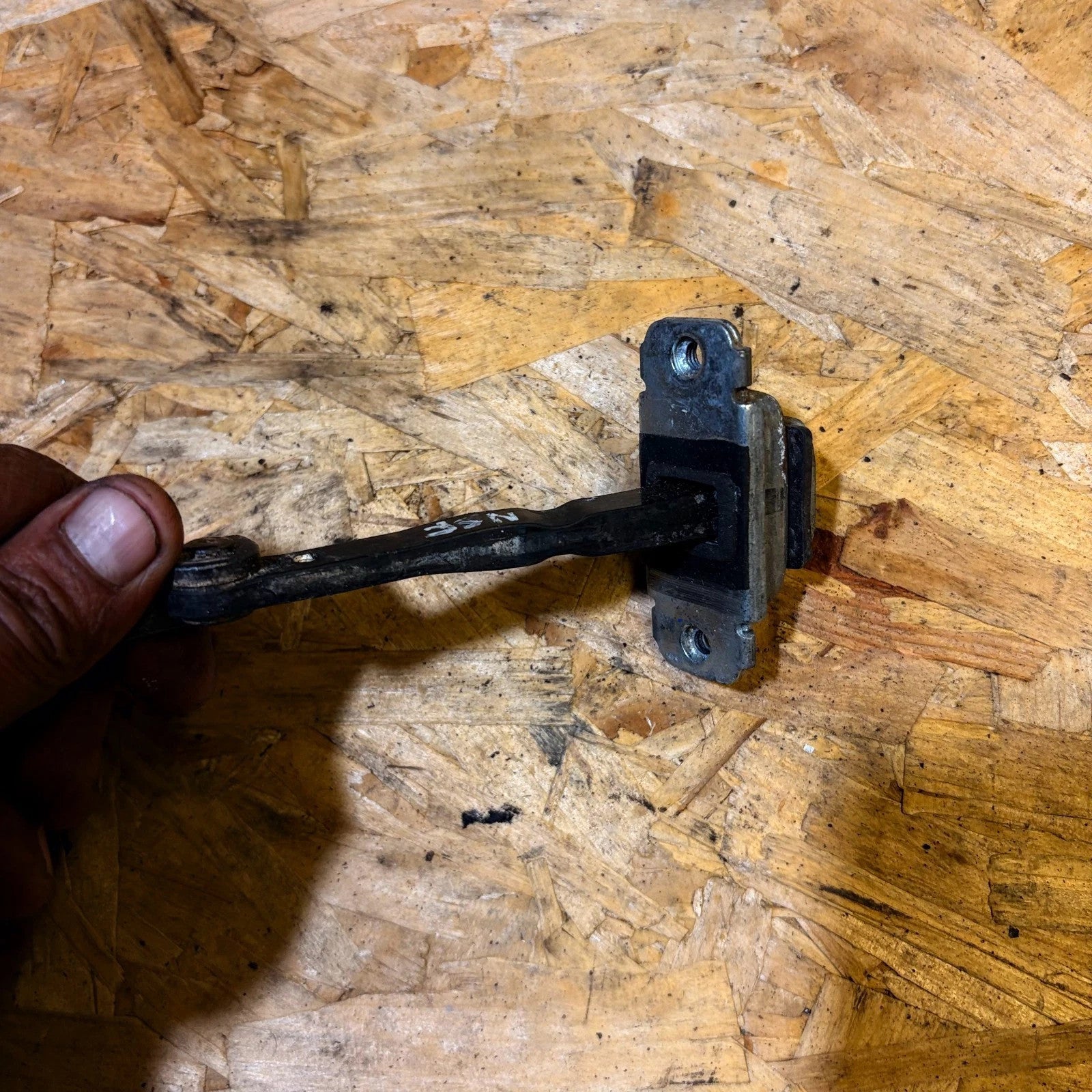 HYUNDAI COUPE 2001-2009 DOOR CHECK STRAP FRONT PASSENGER LEFT SIDE