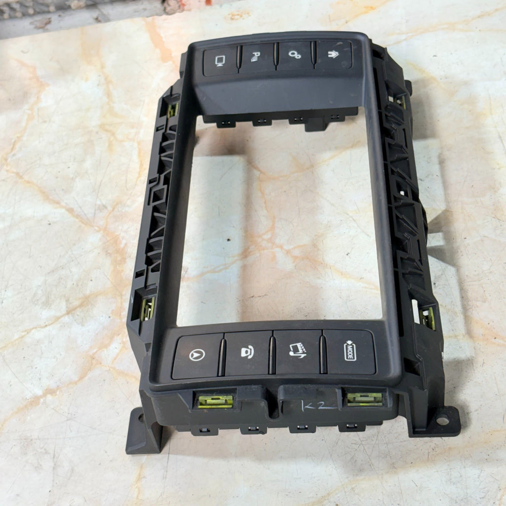 Jaguar XE F-Pace 2017-2018 Sat Nav Surround Switch Panel GX73-19F211-PB T2H3575
