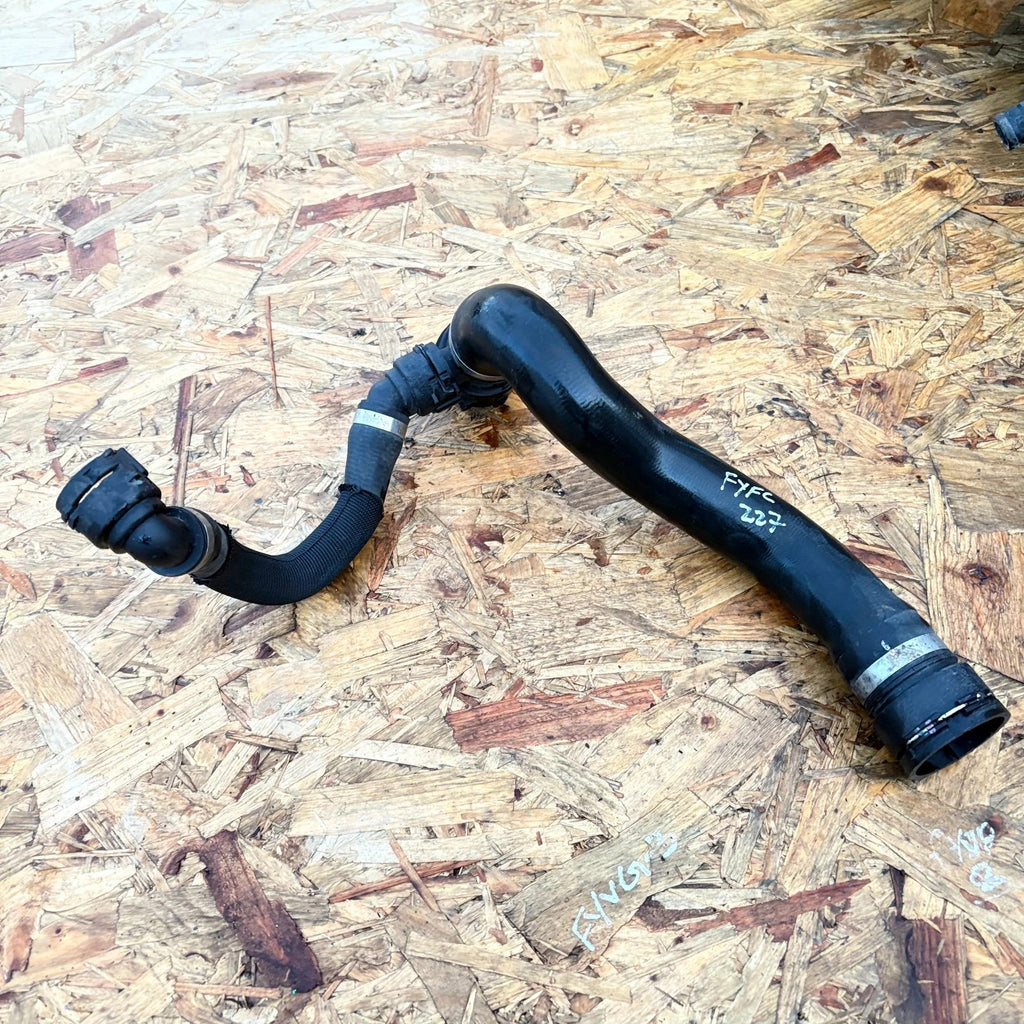 BMW X5 3.0i Petrol 2010?2013 Engine Coolant Pipe Hose 780807602
