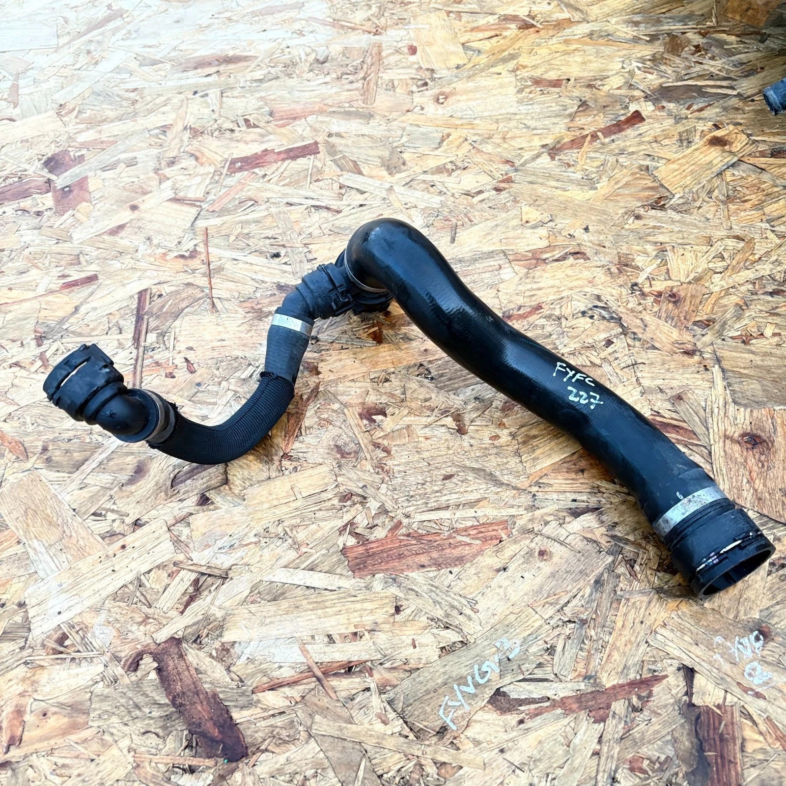 BMW X5 3.0i Petrol 2010?2013 Engine Coolant Pipe Hose 780807602