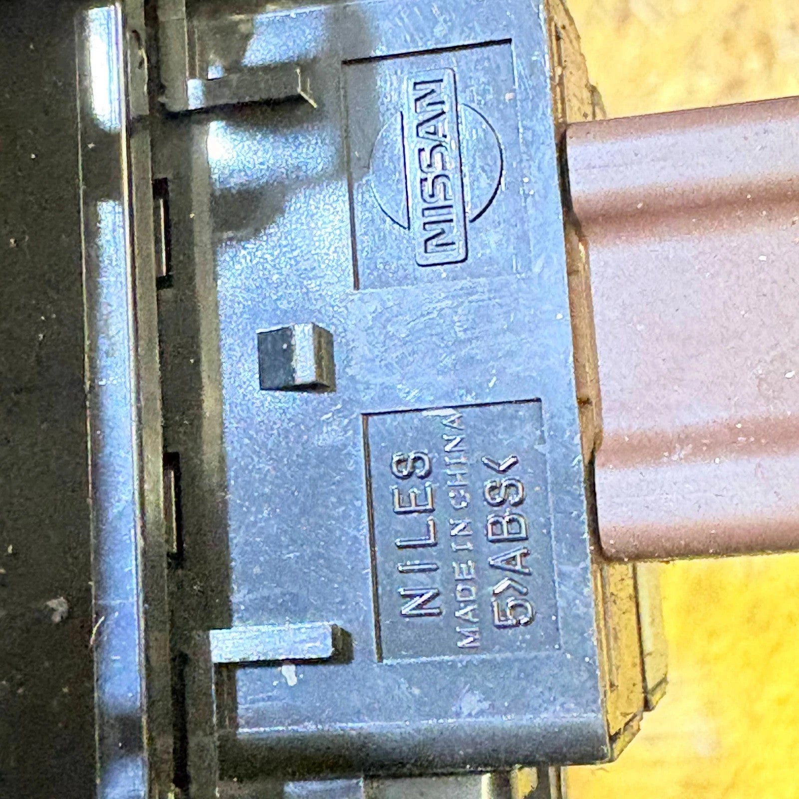 Nissan Juke F15 Heated Seat Switch Set HI/LO Centre Console Panel 2011-2017