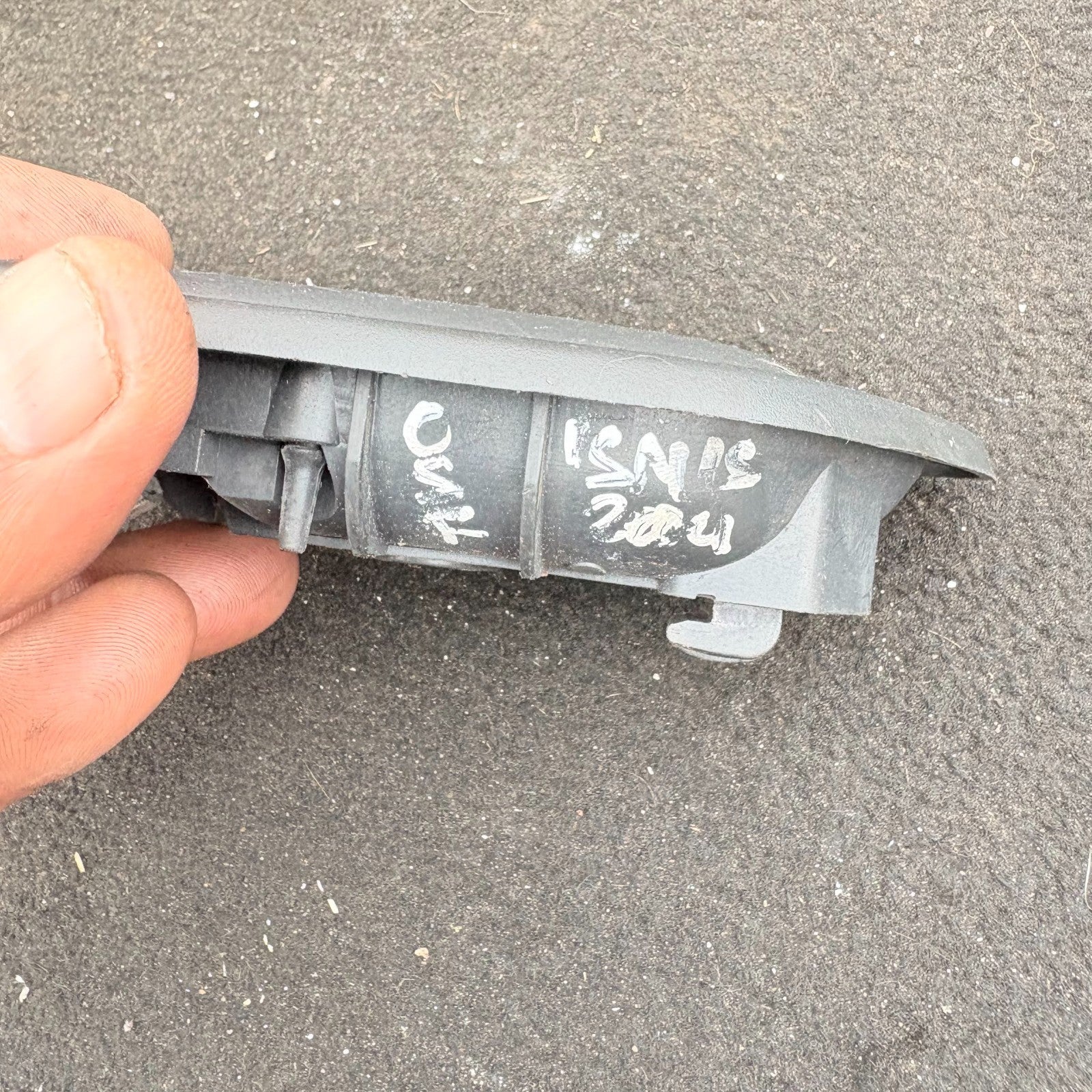 Passenger Side Rear NSR HANDLE INTERIOR SUZUKI IGNIS 2004