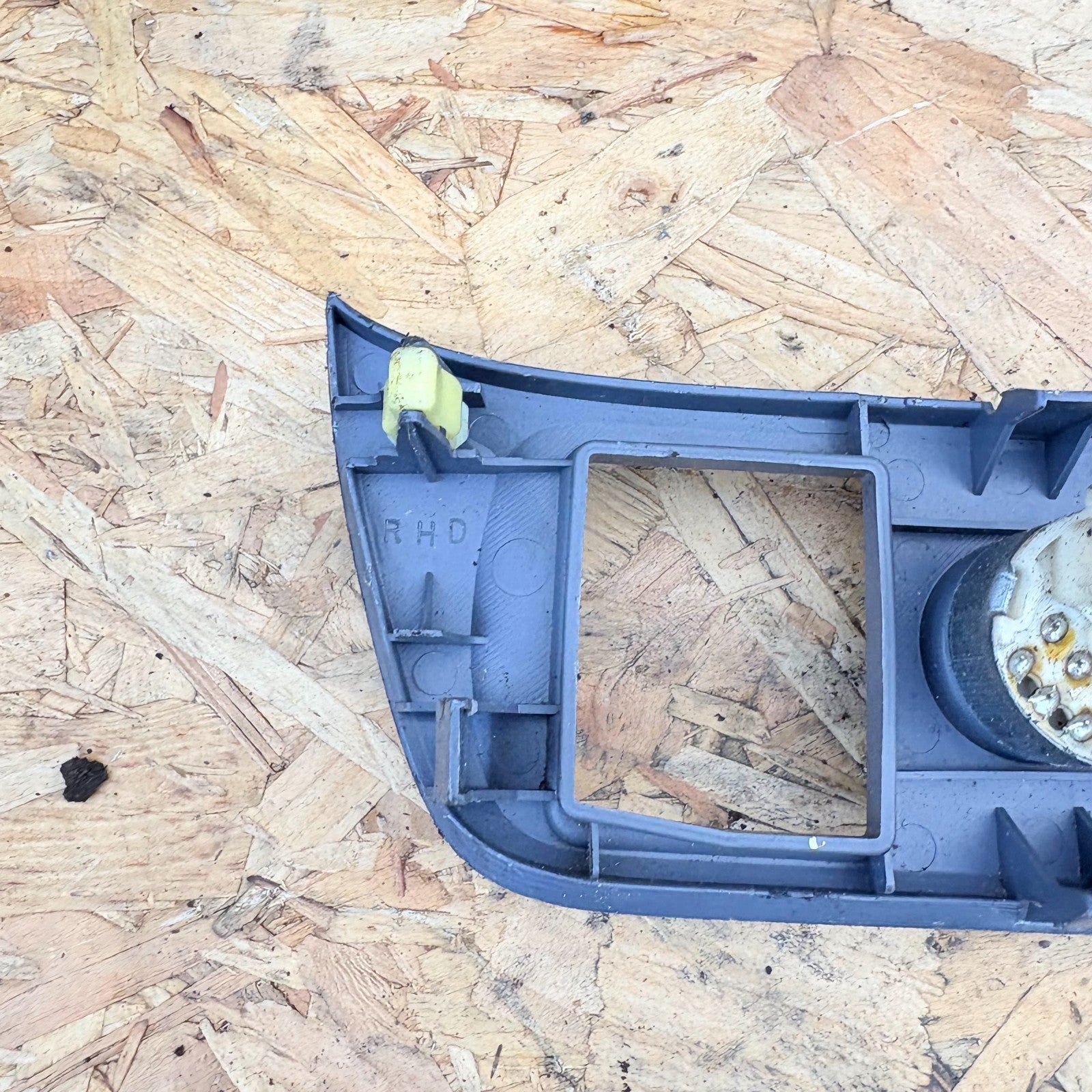Toyota Rav4 Dash light adjusting switch (2000-2003)