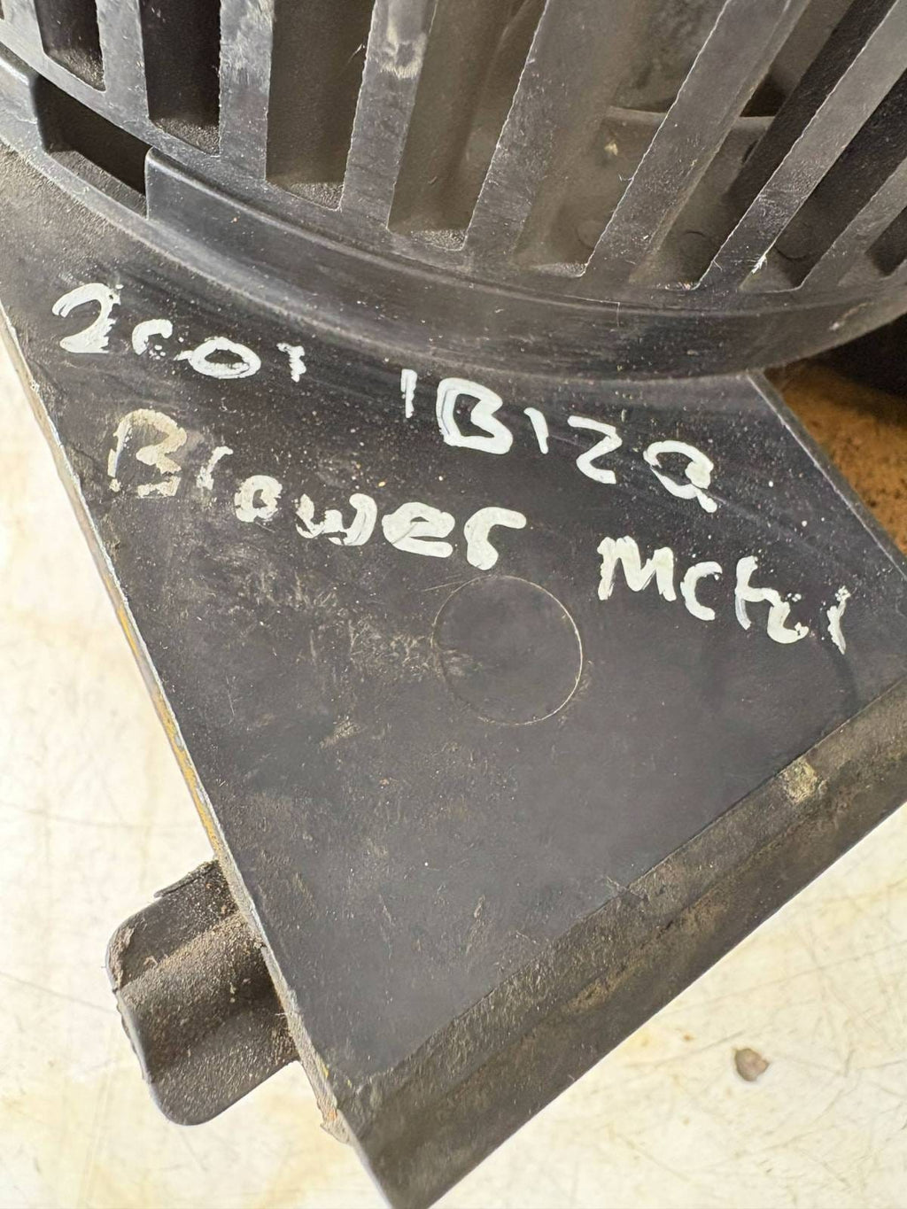 2001 VOLKSWAGEN GOLF IV HEATER BLOWER MOTOR FAN H35657880E