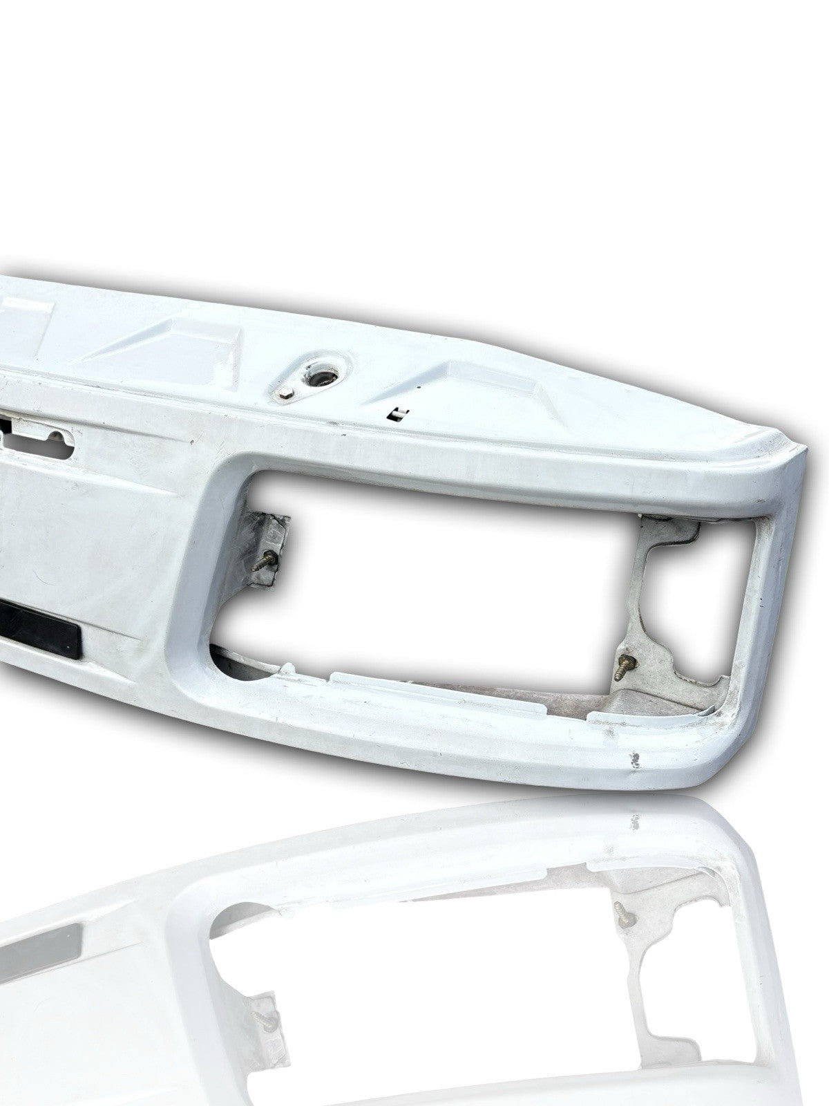 Iveco TurboDaily 35-10 3510 Slam Panel Headlight Grille Surround 1989-1999