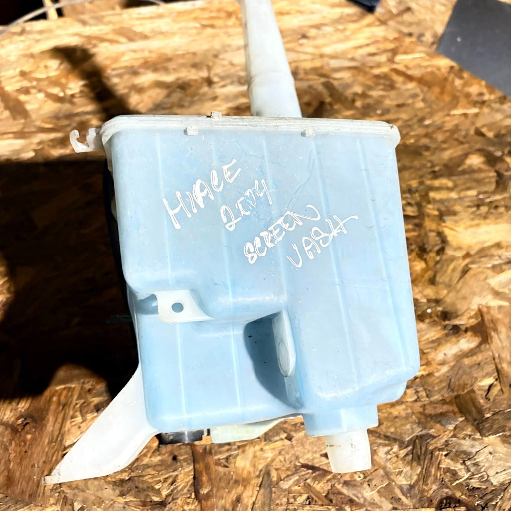 2004–2005 Toyota HiAce Windshield Washer Fluid Bottle & Pump