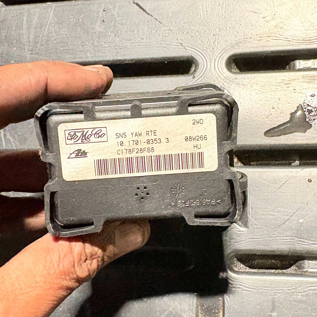 VOLVO V50 2004-2009 YAW SENSOR 10.1701-0353.3
