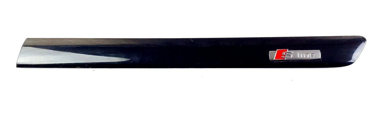 AUDI B6 A4 NEARSIDE PASSENGER OUTER TRIM 8H0853983 CABRIOLET 05 2.5 LITRE TDI V6