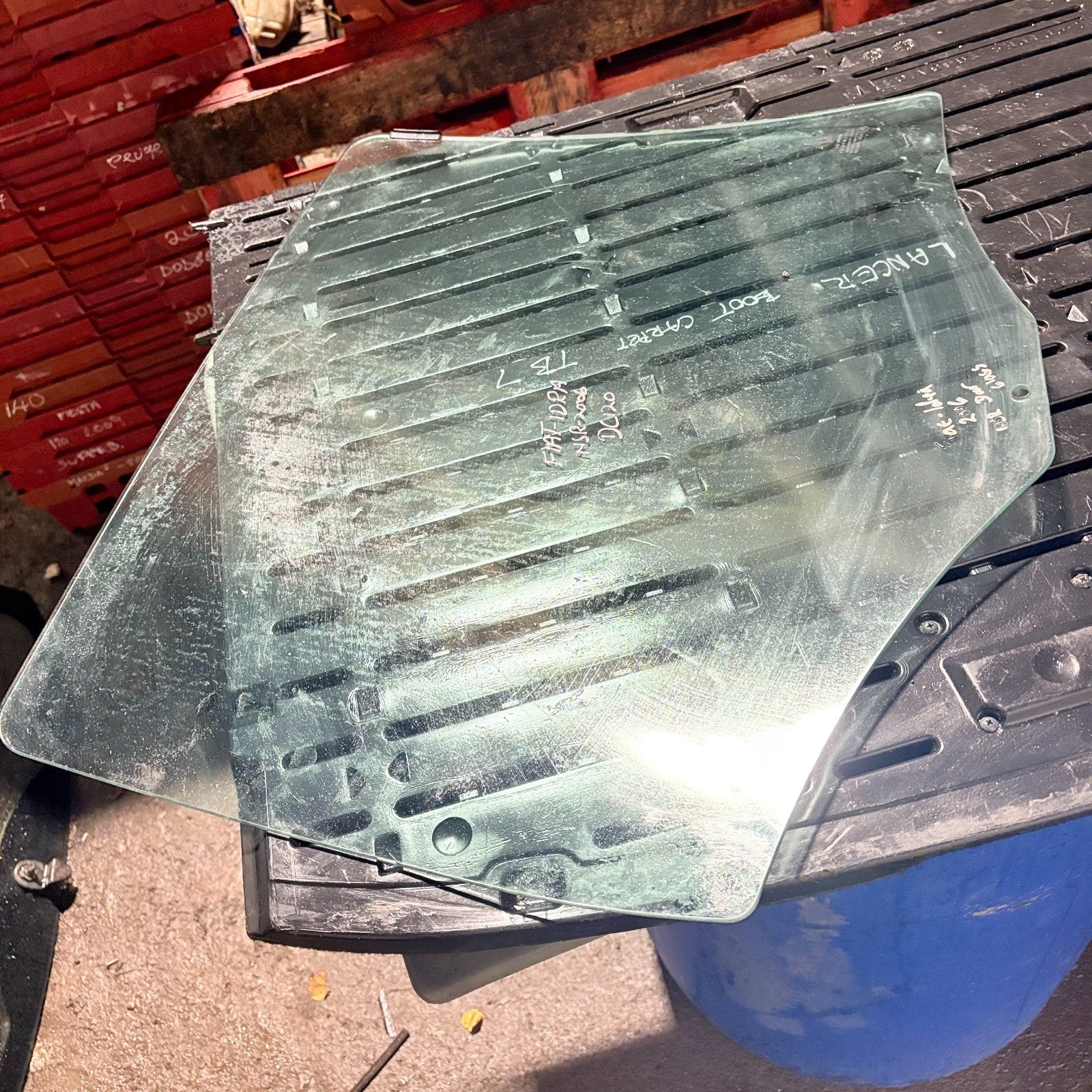 Fiat Idea 2003-2008 OSR Rear Door Window Glass Right Driver 51754301