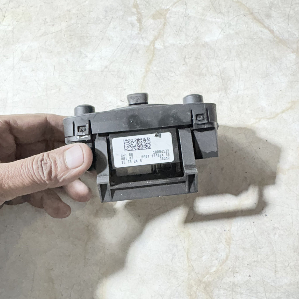 FORD FIESTA 2016 HEADLIGHT CONTROL SWITCH 8A6T13A824BB