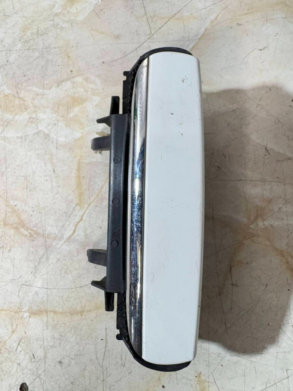 AUDI A3 8P 2010 PASSENGER SIDE FRON TEXTERIOR DOOR HANDLE 480839885