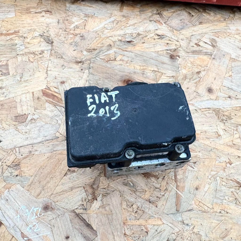 Fiat 500 500C 2007-2015 ABS Pump Module 0265801087 Bosch