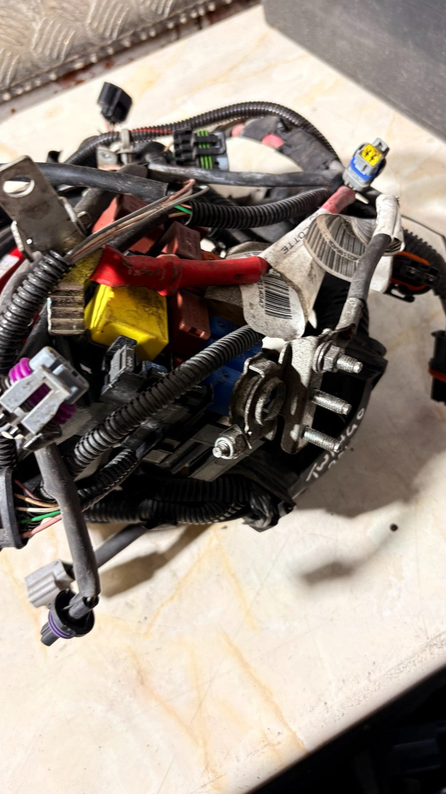 RENAULT TWINGO MK2 ENGINE WIRING LOOM 240118540R 2012