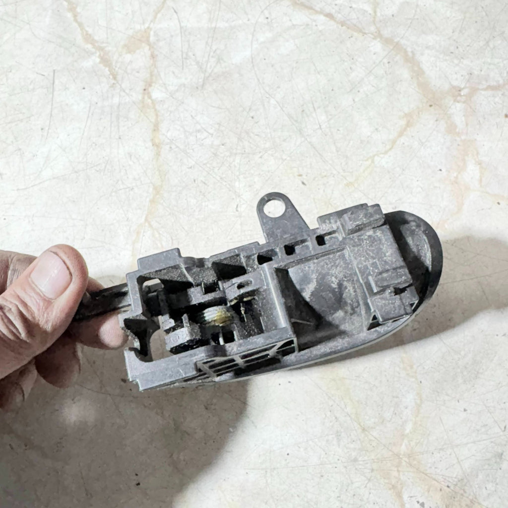 Interior Door Handle Right Driver Front For PEUGEOT 107 2014