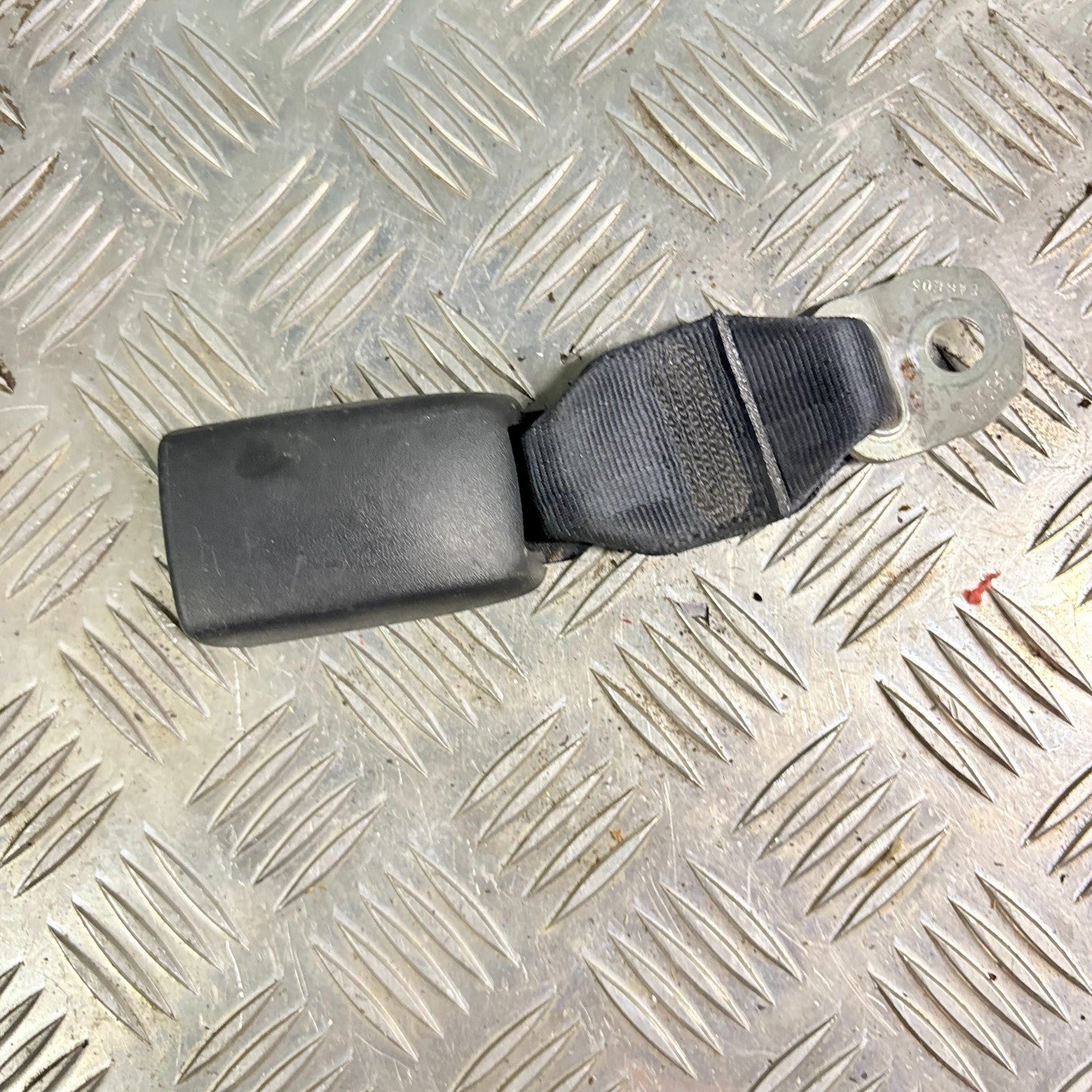 Peugeot 107 2005-2014 Left Passenger Nearside Rear Seatbelt Buckle