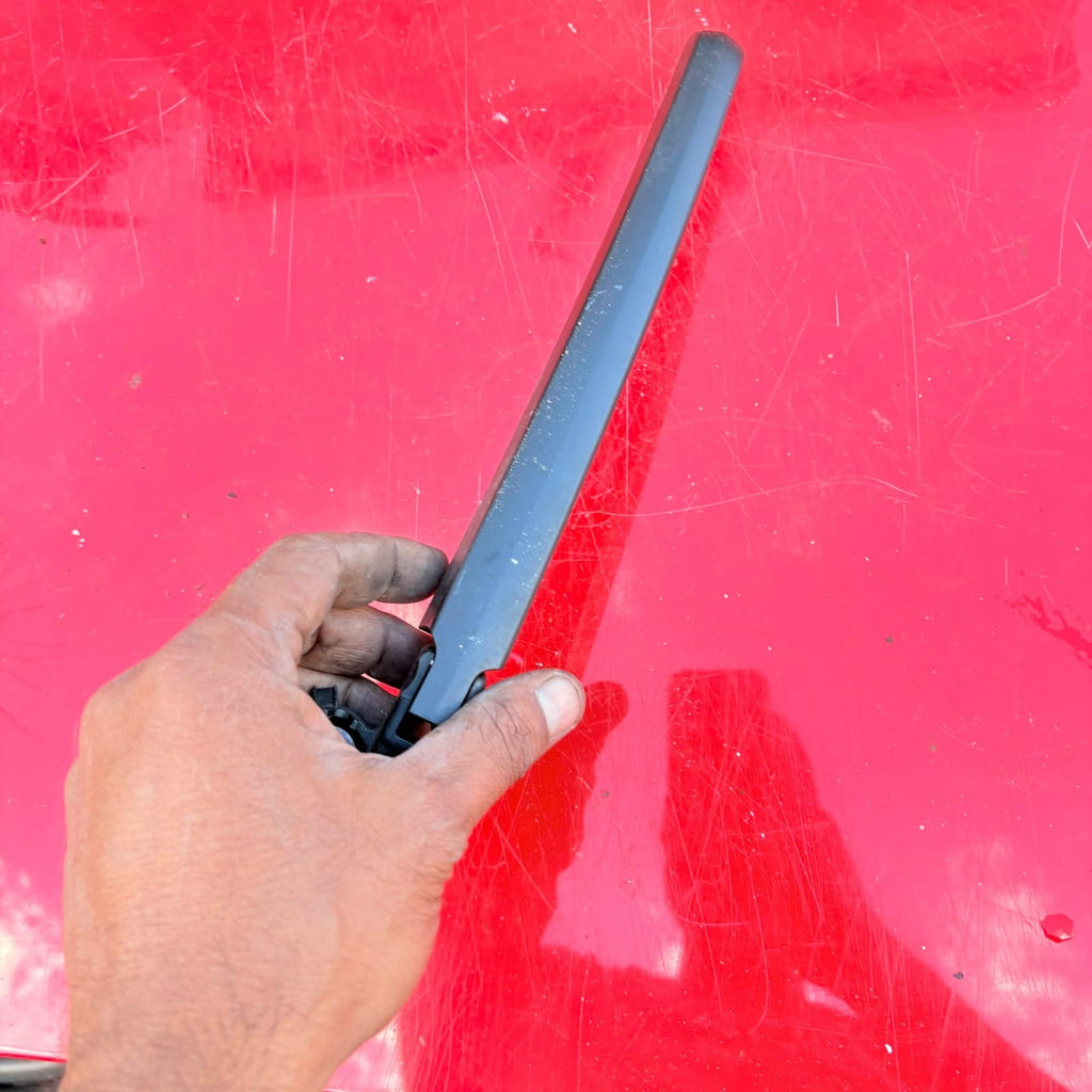 Audi A1 8X Hatchback Rear Windscreen Tailgate Wiper Arm 1K8955707A 10-18