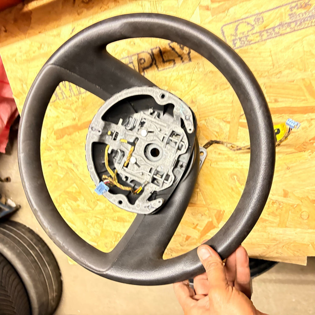 Citroen C4 Picasso MK1 2006-2012 Steering Wheel 96823700ZD