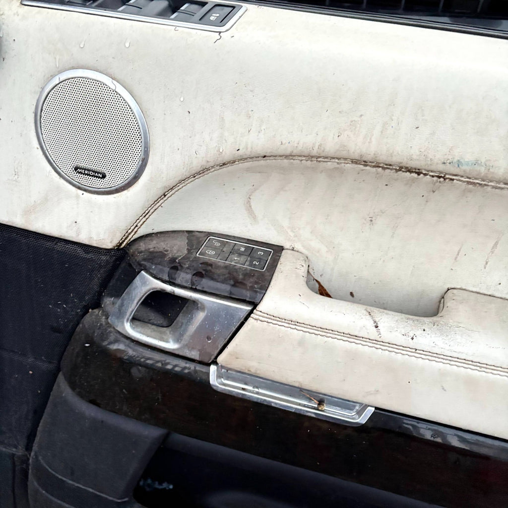 RANGE ROVER L405 2013-17 FRONT RIGHT OSF COMPLETE DOOR  FREE POST