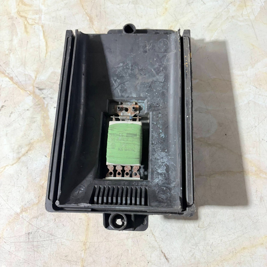 VW Beetle 2006 Heater Blower Motor Fan Resistor