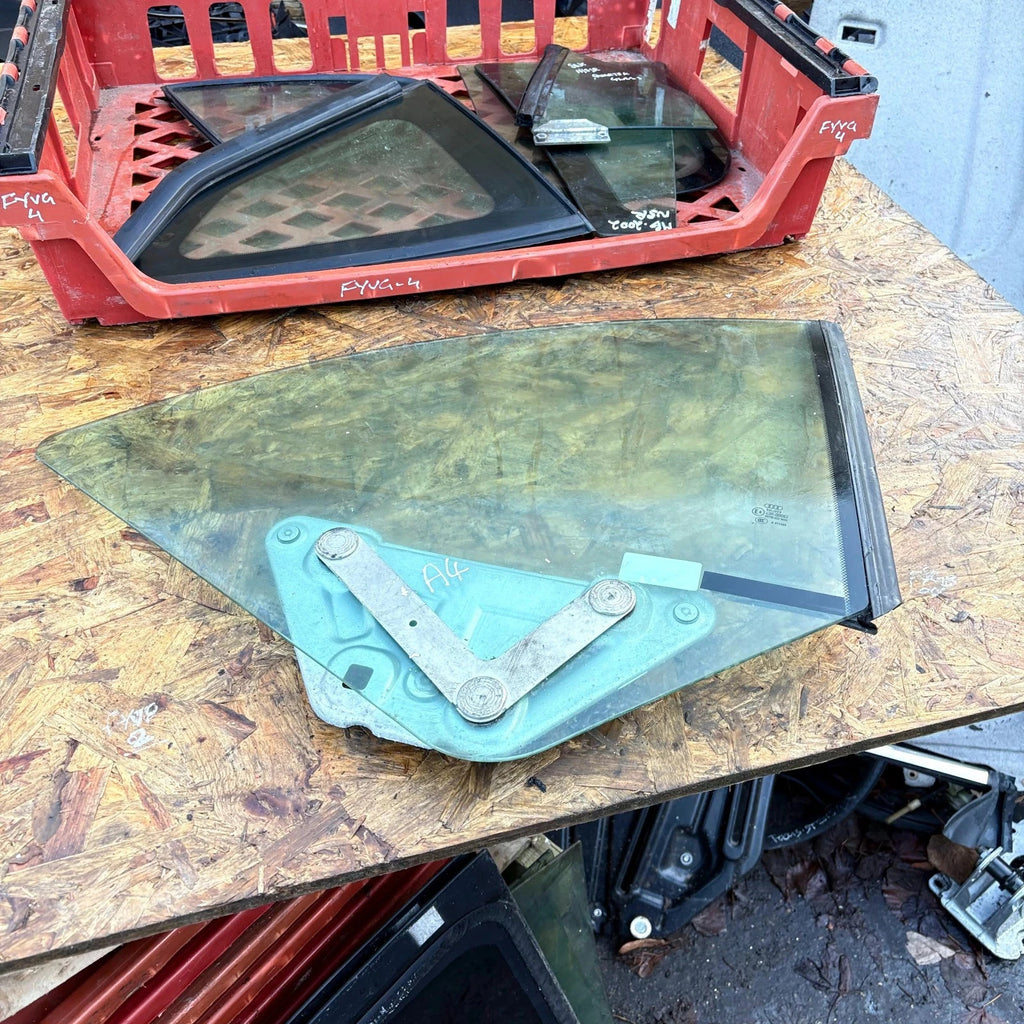 Audi A4 Rear Right Quarter Glass 2008