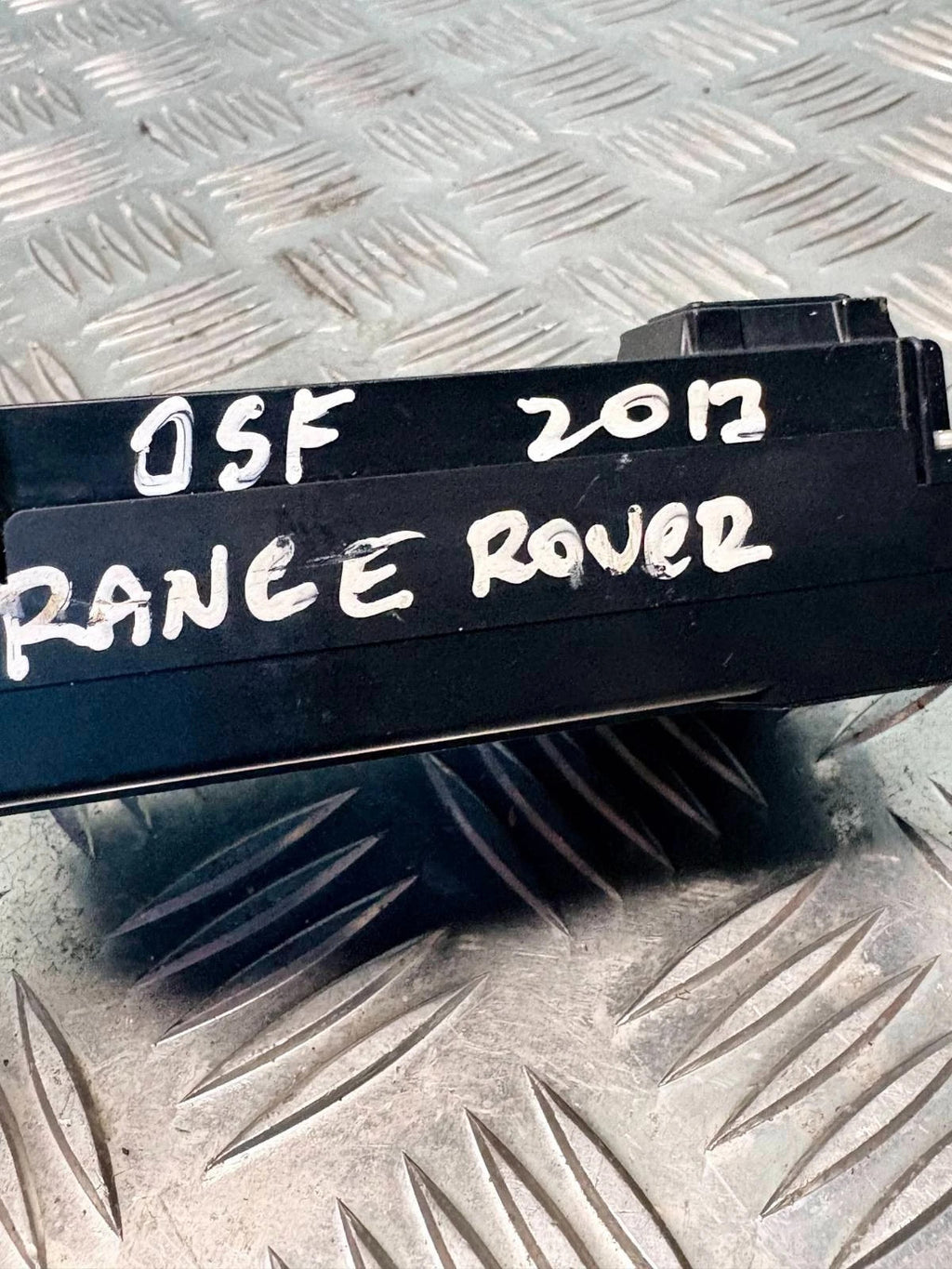 RANGE ROVER SPORT 2013 MULTIMEDIA DISPLAY SCREEN CONTROL MODULE DPLA-18A828-CC