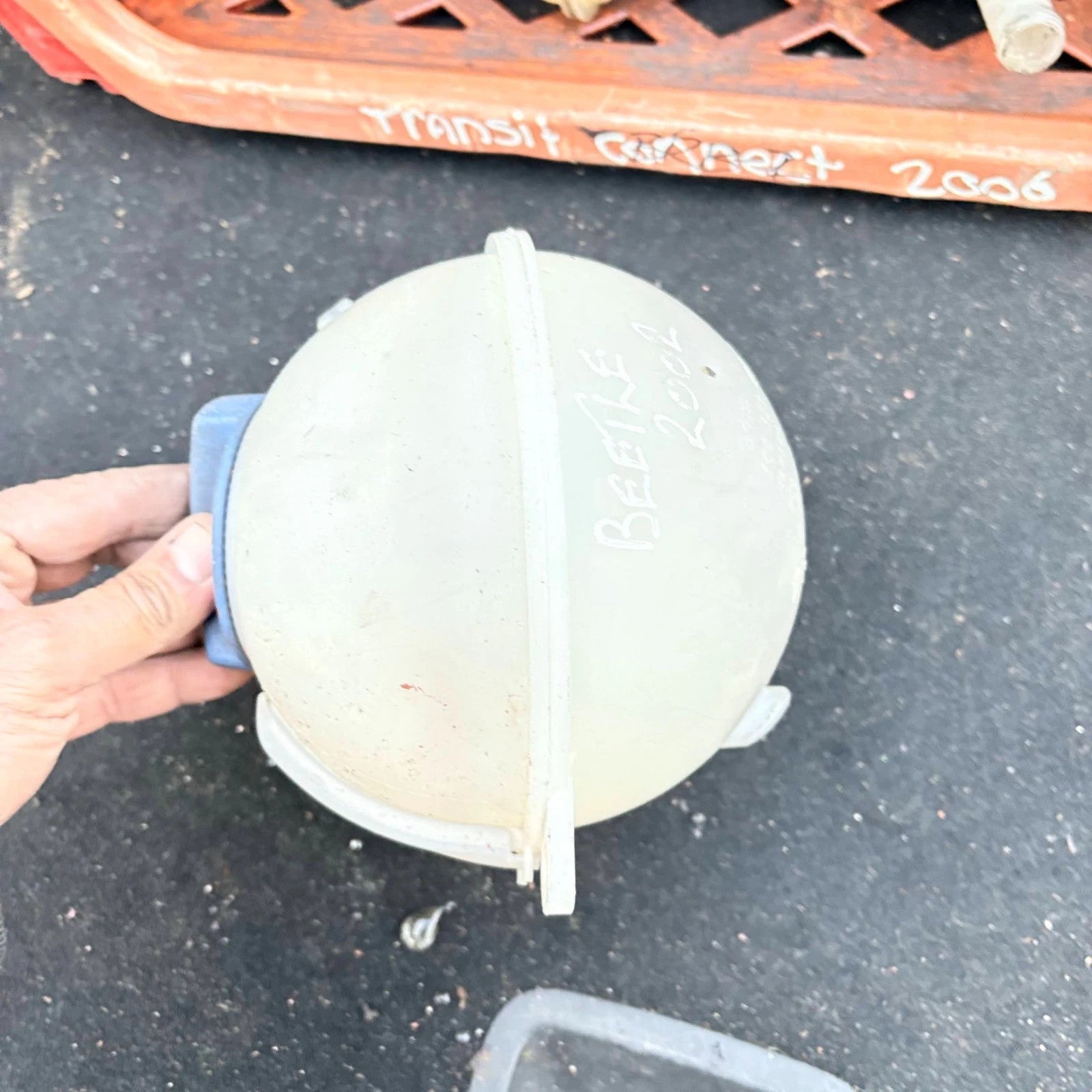 VOLKSWAGEN BEETLE 2002 COOLANT EXPANSION TANK