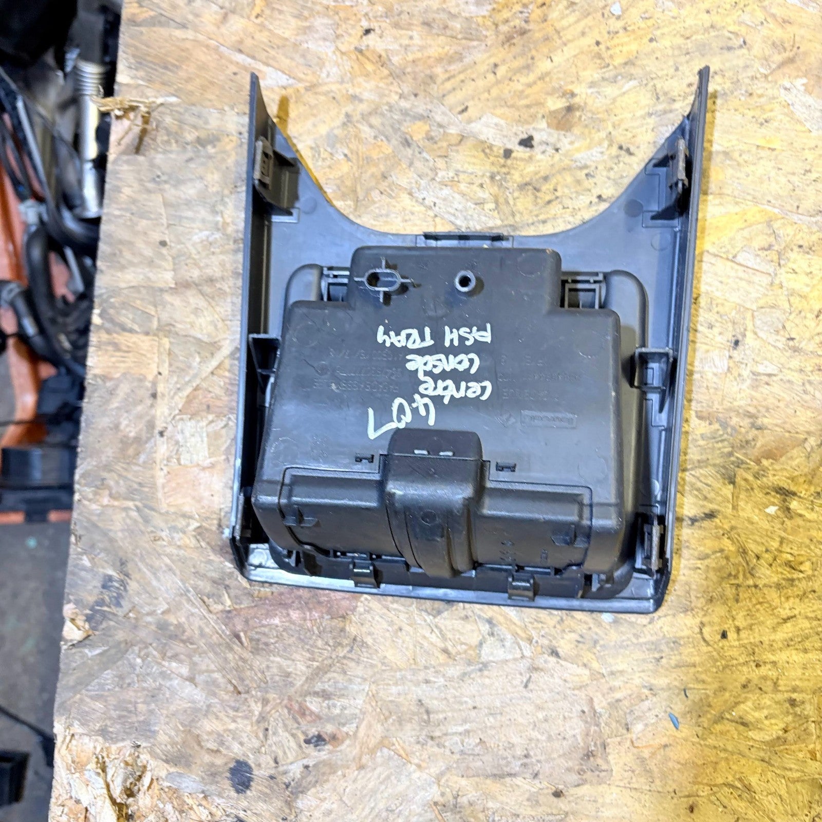 Peugeot 407 Rear Centre Console Ashtray Storage Tray 9644584477 2004-2011