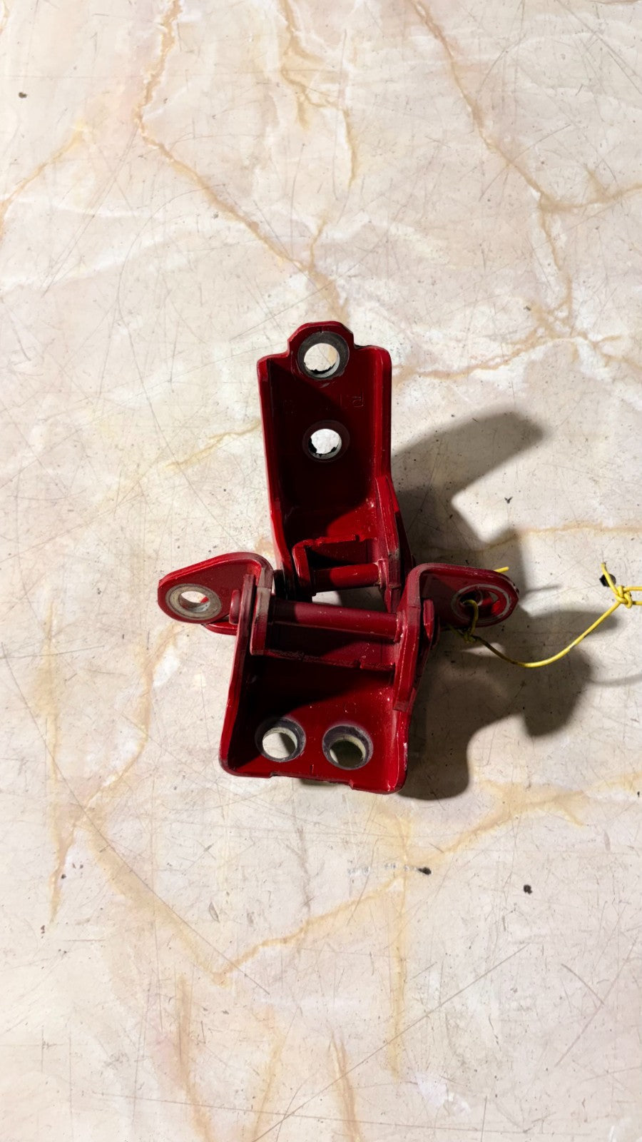 HONDA HR-V 2018 DOOR HINGE RED