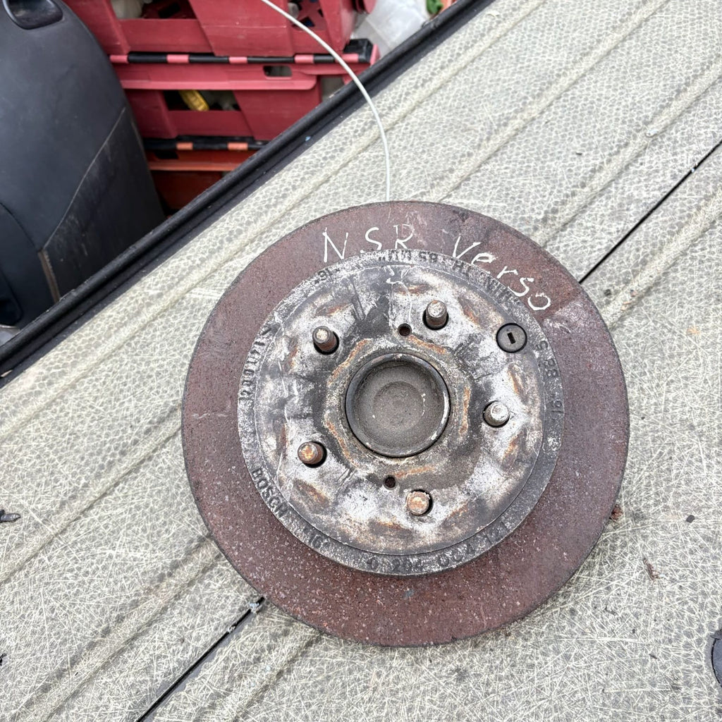33837 A5 TOYOTA COROLLA VERSO 2.O D4D PASSENGER REAR HUB