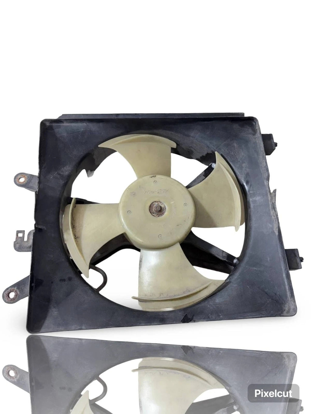 Honda Civic Hybrid 2003-2005 A/C Condenser Fan & Shroud Assembly 38615-PZA-005