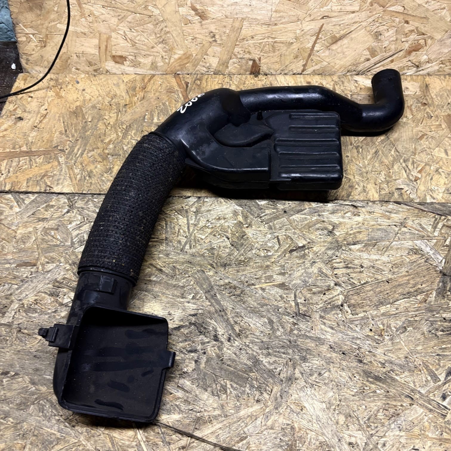 Mini Cooper Convertible R52 04-08 Intake Manifold Hose 1477835-04 13711477835
