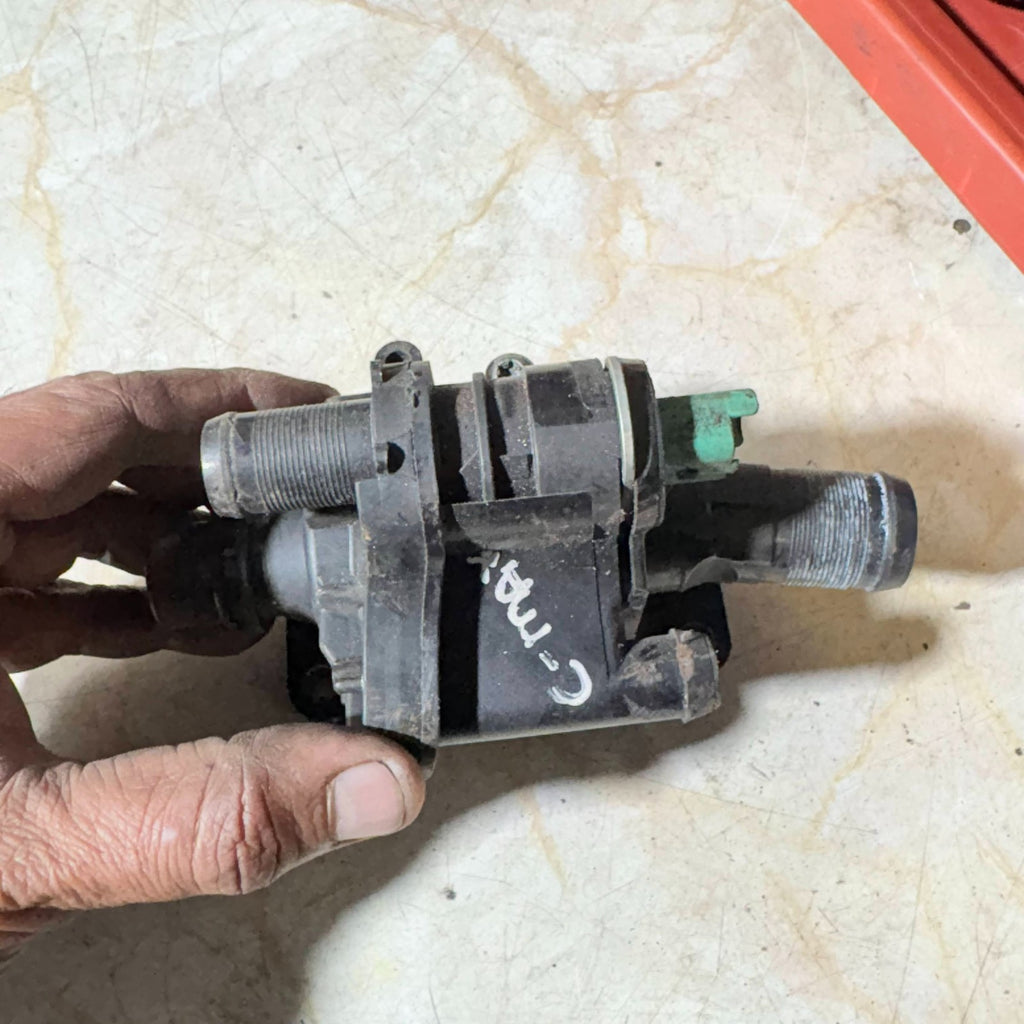 FORD FOCUS C-MAX 2005 THERMOSTAT HOUSING