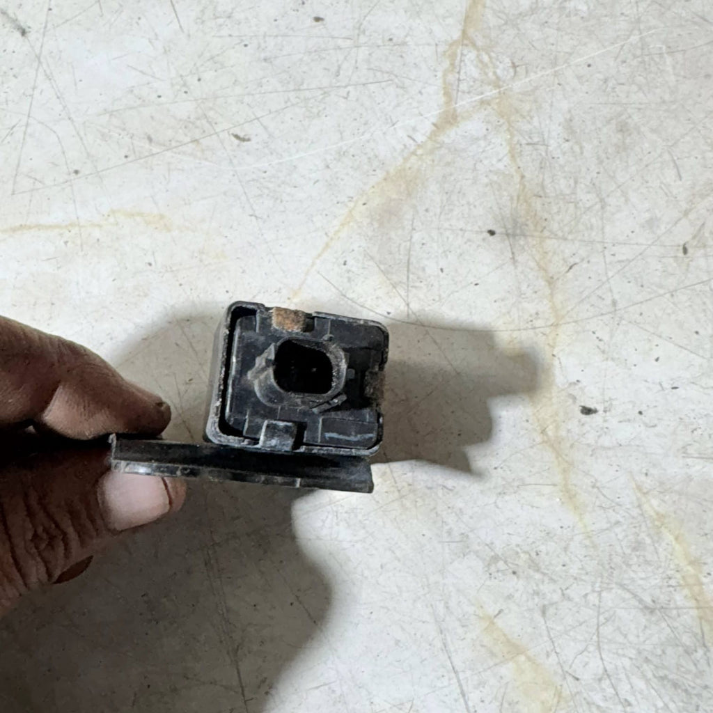 TOYOTA PRIUS XW20 1.5 MK2 SENSOR CIRCUIT BREAKER G4845-47020 2001