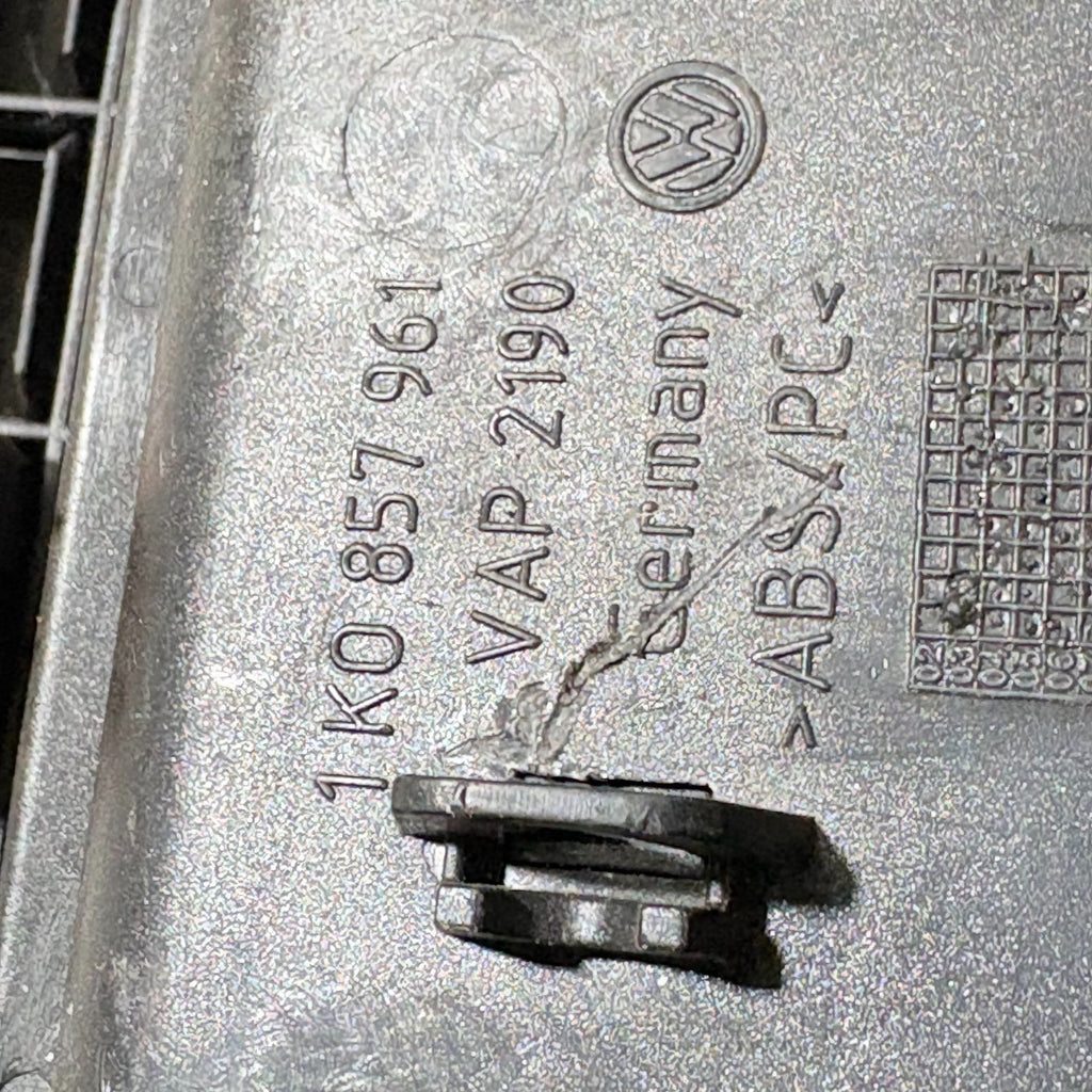 Volkswagen Golf Center Console Ashtray 1 KO 857 961