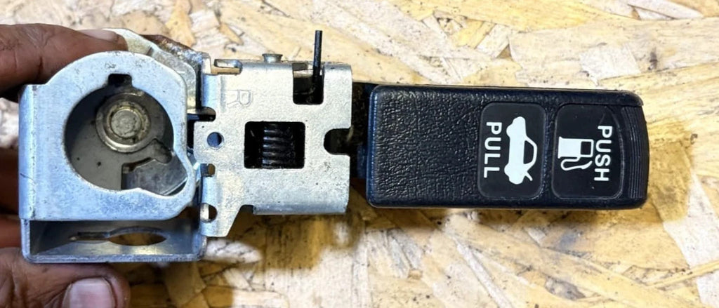 Honda Accord Fuel Flap Release Pull Lever Handle 2005