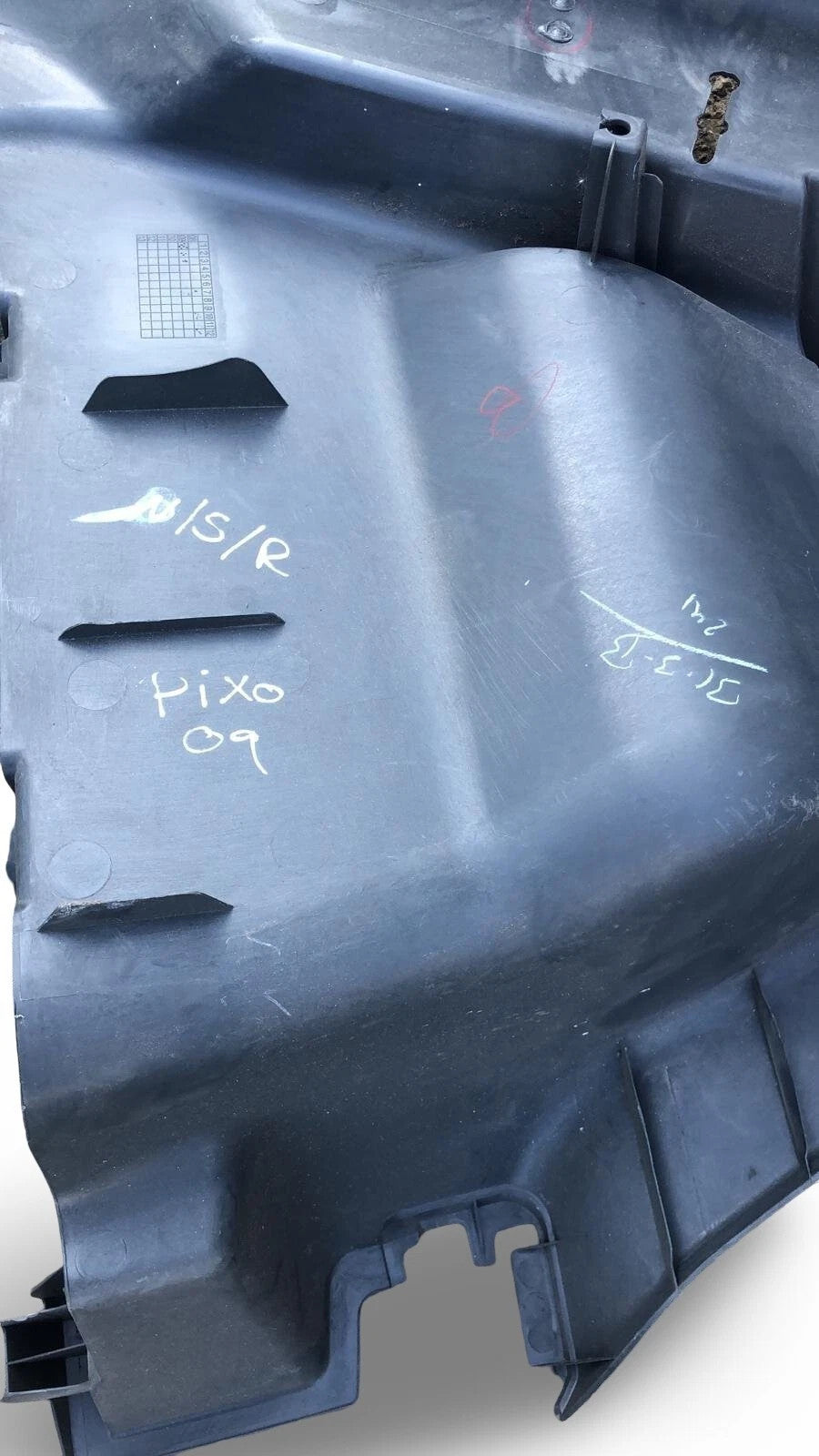 Interior Lining of the Trunk and Side Hood 7628068K00 SUZUKI ALTO SX