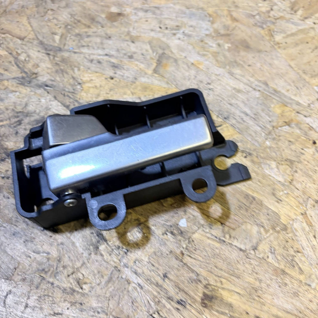 FORD FOCUS MK2 2006 NSR PASSENGER REAR SIDE INTERIOR DOOR HANDLE 3M51-R22601-BB