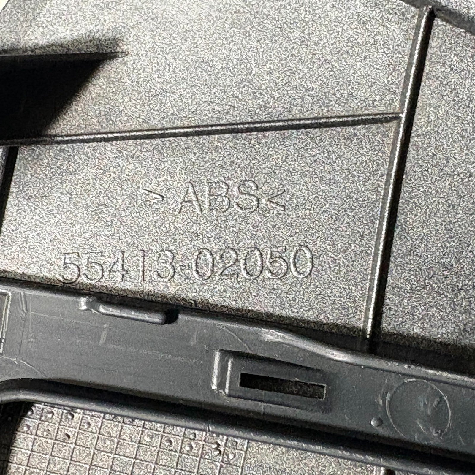 Toyota Auris MK1 E150 2007-2012 RH Driver Centre Console Trim Panel 55413-02050