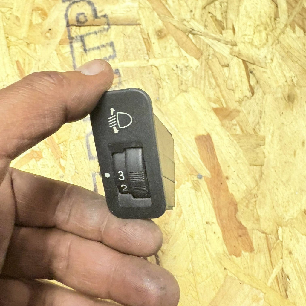 PEUGEOT 206 HEADLIGHT ADJUSTER SWITCH 19256994 C264