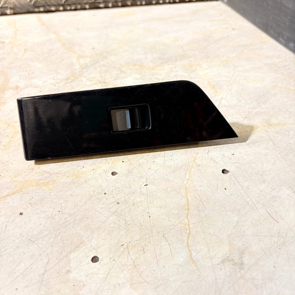 RANGE ROVER EVOQUE L538 2011-2018 WINDOW SWITCH FRONT PASSENGER SIDE BJ3223878E