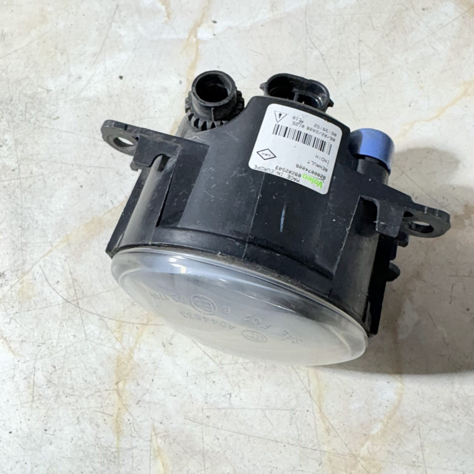 RENAULT SCENIC MK3 JZ0/1 09-16 FRONT LEFT FOG LIGHT LAMP 8200074008 VALEO