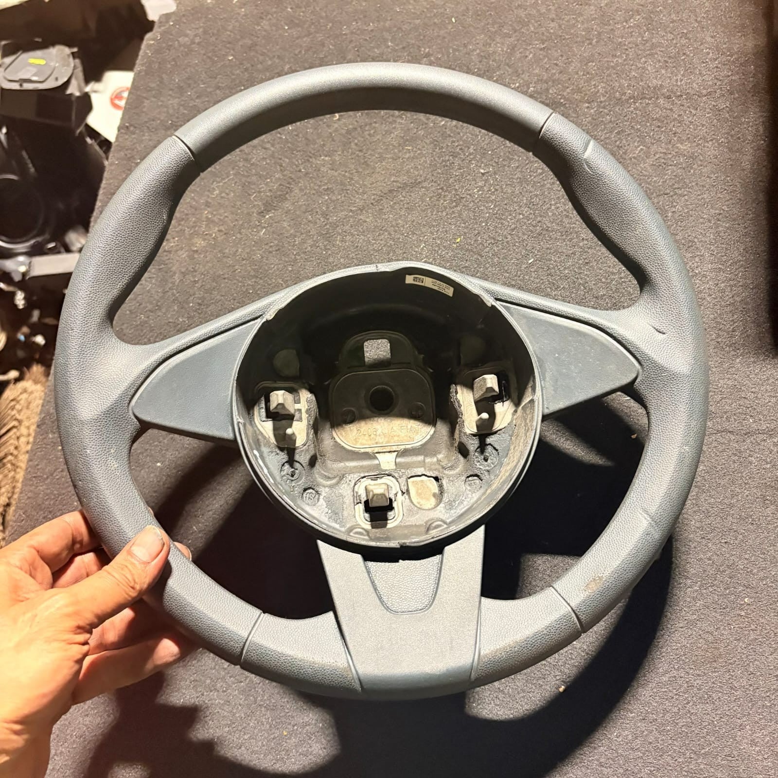 FORD KA MK2 (RU8) 2008-2016 3-DOOR 3-SPOKE STEERING WHEEL TRW 61990120A 1567626