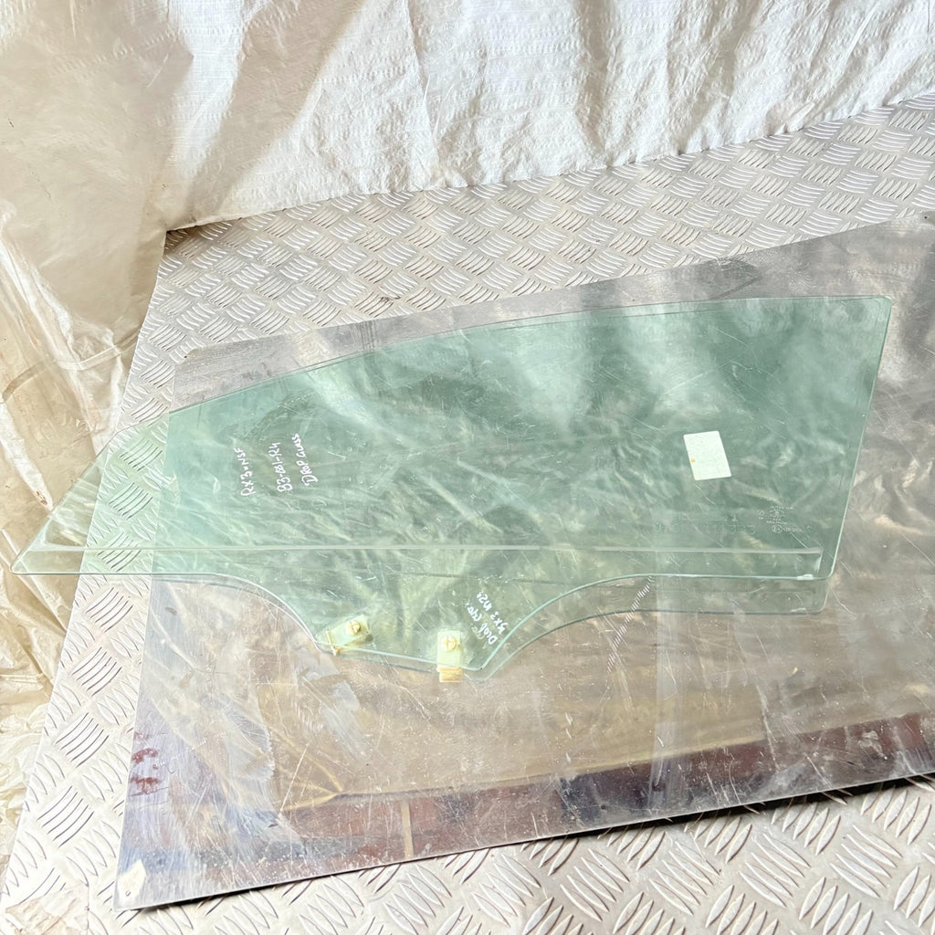 MAZDA RX-3 DOOR WINDOW GLASS FRONT PASSENGER SIDE 2009-2012