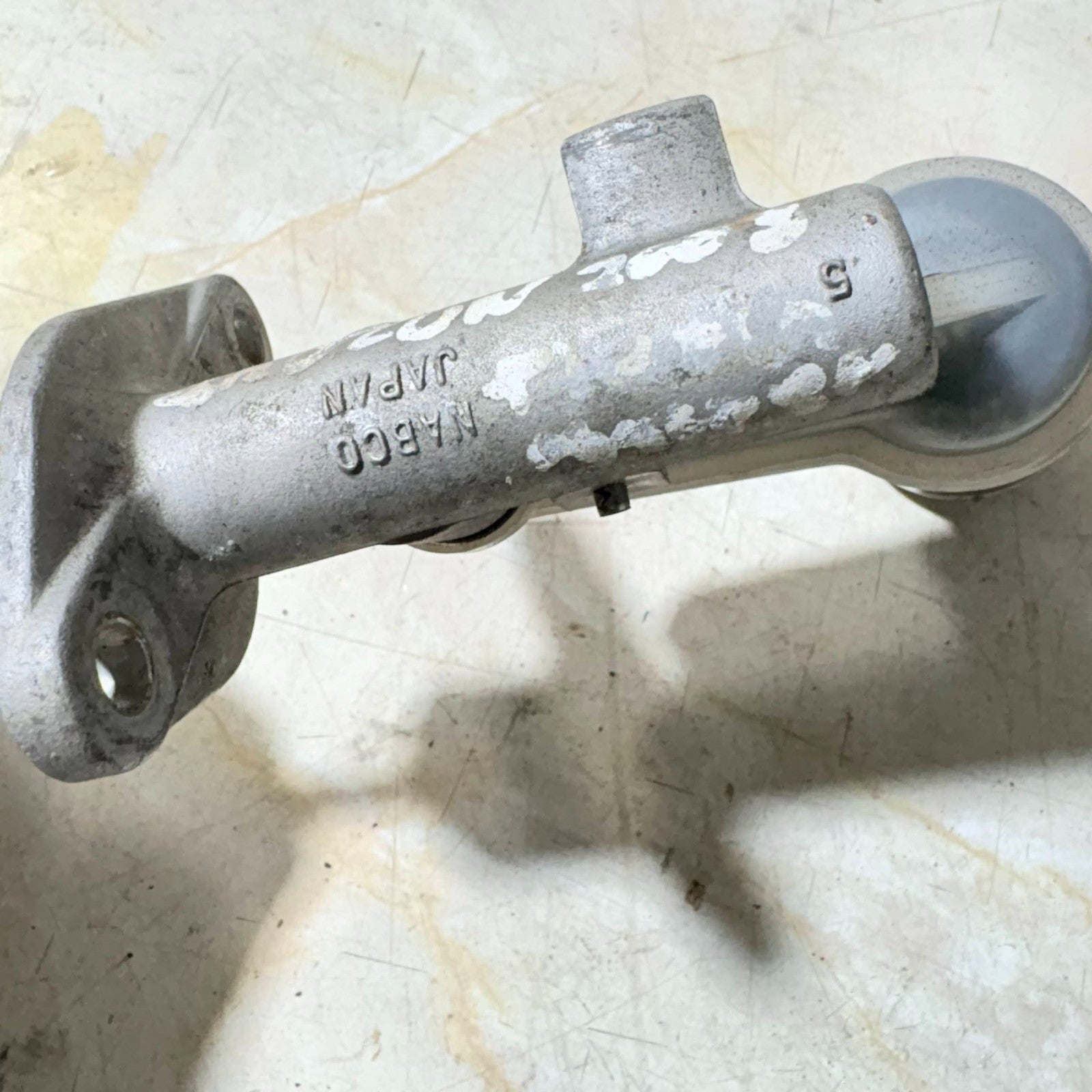 Clutch Master Cylinder for a Mitsubishi Shogun 2000-2006