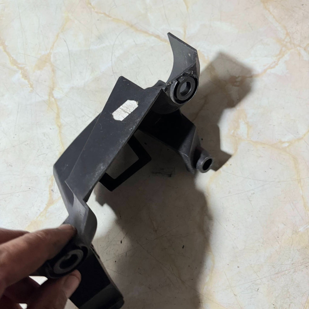 CITROEN C3 2013 Passenger Side Rear Bumper Bracket 9683977280